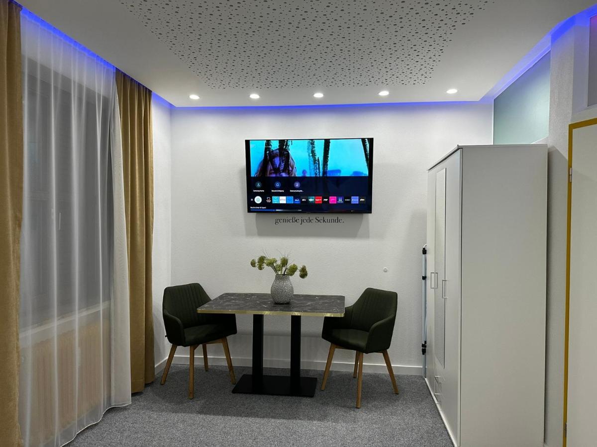 Modern Apartments Neuburg U - Top - 2 Zimmer, Komfort, Zentrum, Wi-Fi, Smart Tv, Stellplatz, Kueche Neuburg an Der Donau Eksteriør billede