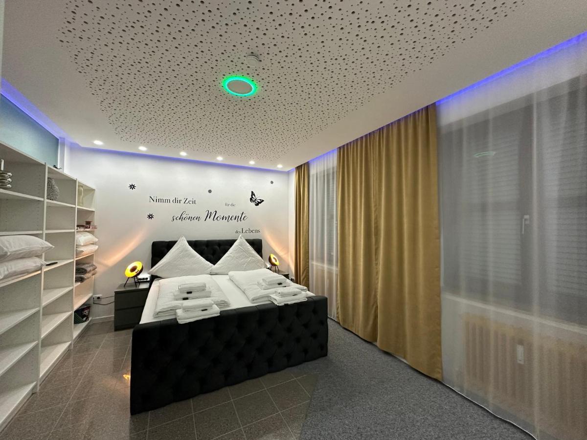 Modern Apartments Neuburg U - Top - 2 Zimmer, Komfort, Zentrum, Wi-Fi, Smart Tv, Stellplatz, Kueche Neuburg an Der Donau Eksteriør billede