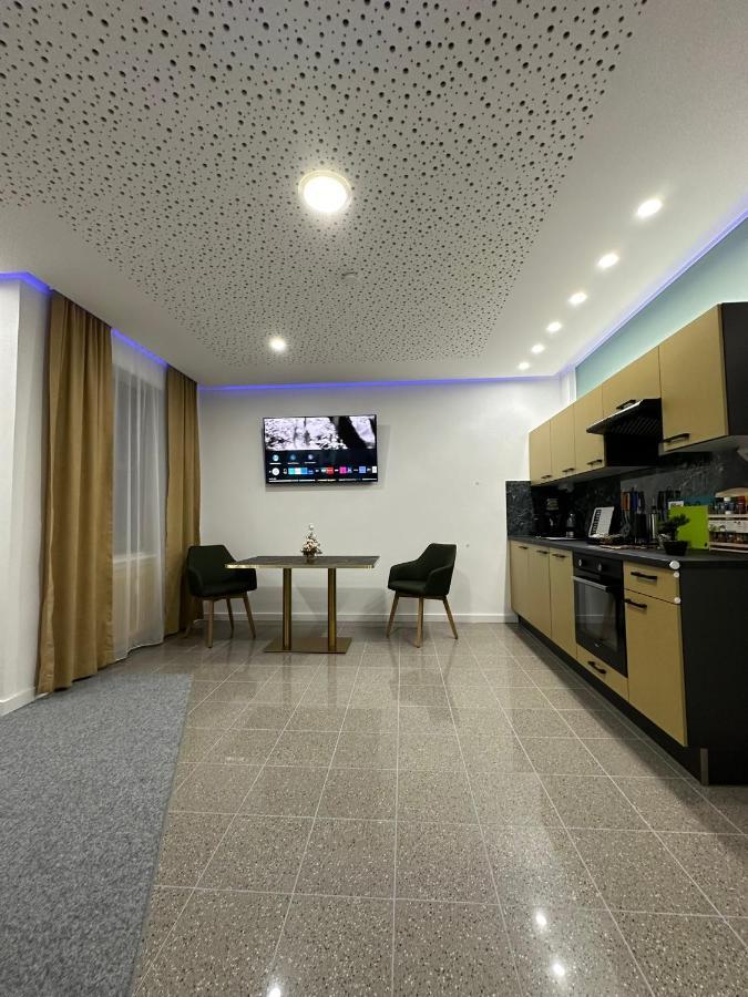 Modern Apartments Neuburg U - Top - 2 Zimmer, Komfort, Zentrum, Wi-Fi, Smart Tv, Stellplatz, Kueche Neuburg an Der Donau Eksteriør billede